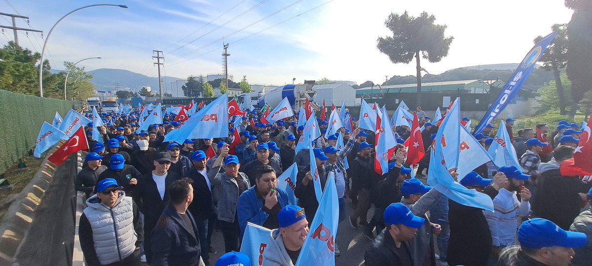 petroliskocaeli's tweet photo. TÜPRAŞ İzmit İşçisi Rafineriden Ses Yükseltiyor. https://t.co/1oUkgjl0E8