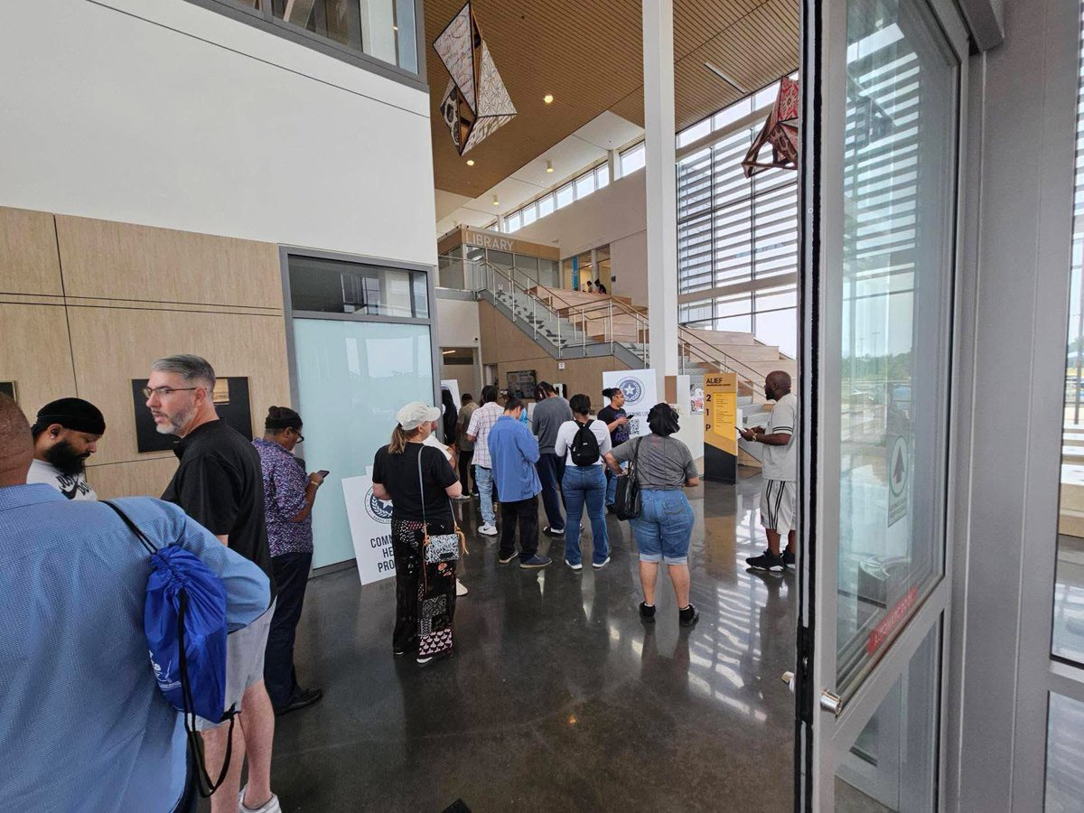 Thank you to all of our community partners, employers and service providers for making our first expunction clinic and job fair such a huge success. We had over 300 people come out to resolve their records and take advantage of job opportunities!