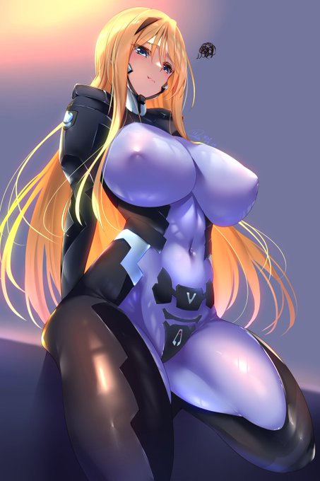 skebありがとうございます( ˙꒳ ˙)BALDR SKYより桐島レインさんを描かせていただきました～!
「(…...中尉…遅いですね…)」 