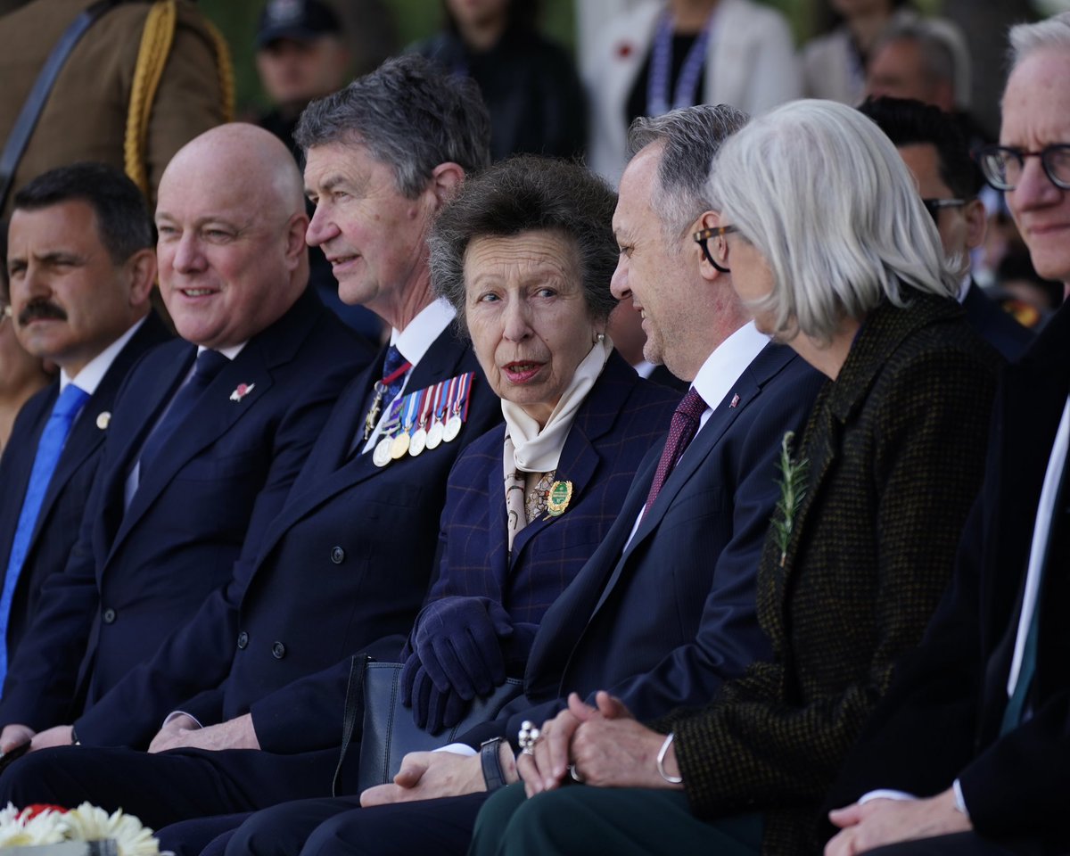 The Royal Family tweet media