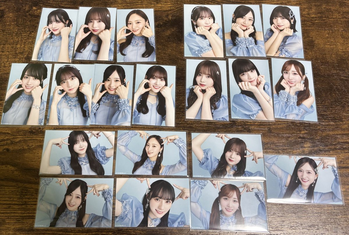 common_ngtr's tweet photo. 乃木坂46 ミニ生写真 トレ 歩道橋

【希望】
 遠藤 ほっぺ ヨコ ハグ

【提供】
 画像のもの 

郵送トレ希望です。
お気軽にお声がけください🙇‍♀️ https://t.co/3OqoLr9w08