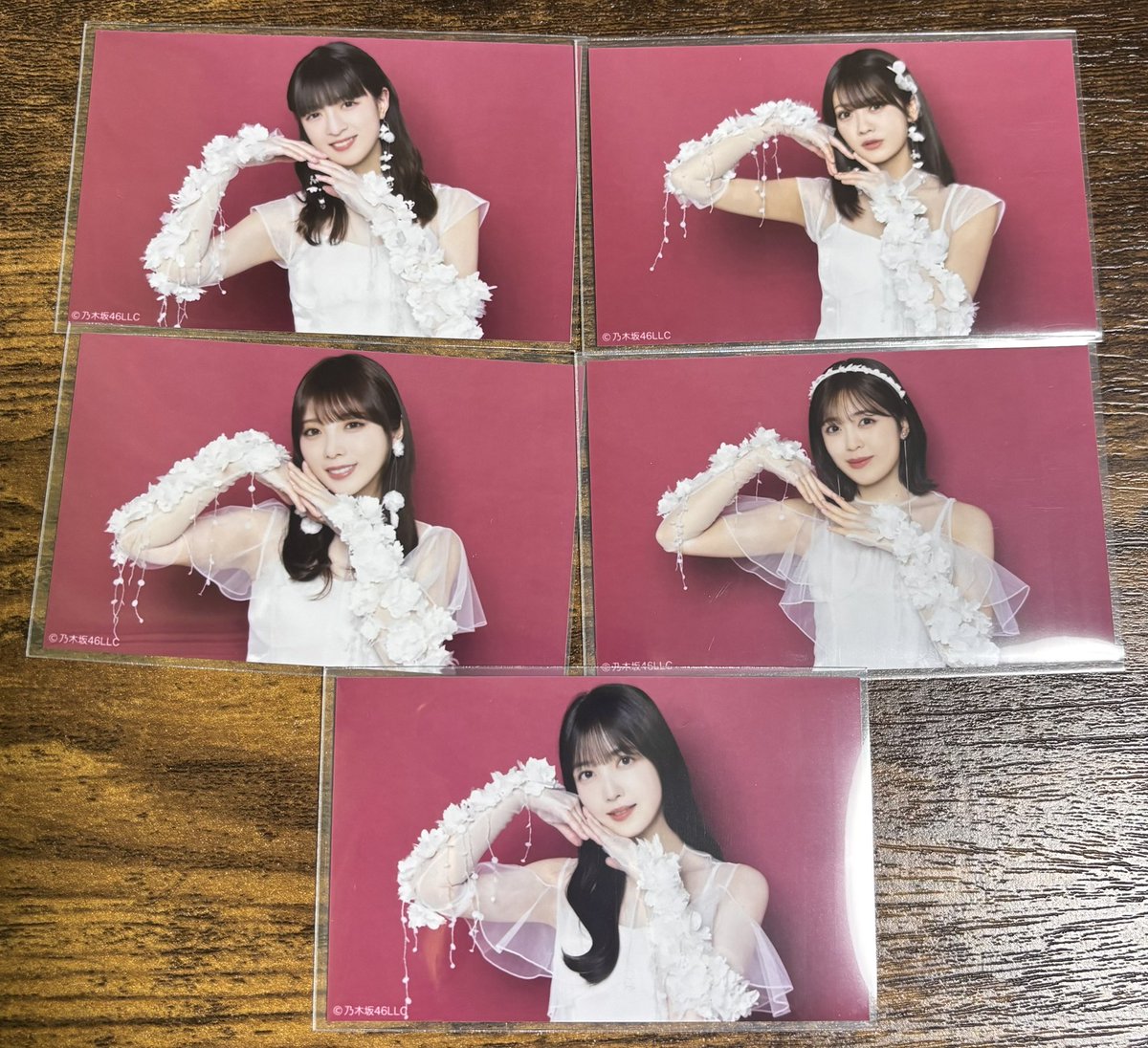 common_ngtr's tweet photo. 乃木坂46 ミニ生写真 トレ 歩道橋

【希望】
 遠藤 ほっぺ ヨコ ハグ

【提供】
 画像のもの 

郵送トレ希望です。
お気軽にお声がけください🙇‍♀️ https://t.co/3OqoLr9w08