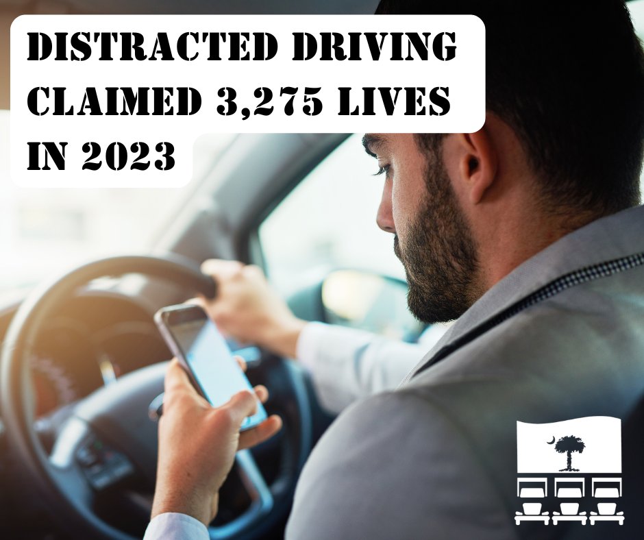 📱 Distracted driving claimed 3,275 lives in 2023.
Let's work together to keep our roads safe. Put the phone down and focus on the journey.
#DistractedDrivingAwareness #SCTrucking #DriveSafe
🔗 NHTSA Distracted Driving