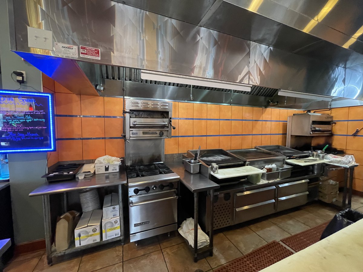 cr_properties's tweet image. Priced to Sell! Turn Key Restaurant Opportunity!
.
.
#hudsonvalleynewyork #poughtential #CRProperties #newlisting #newyork #realestatenyc #gastropub #foodie #forsale #hudsonvalleyhappenings #newyorkrealestate #officepark #officebuilding #hudsonriver #dutchesscountyrealestate #CRE