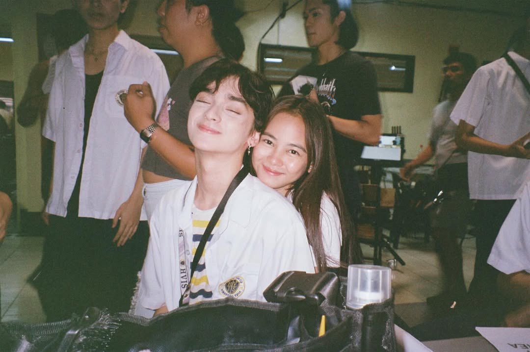 lovireii's tweet photo. her people (boyfriend niya yung isa syempre) https://t.co/Q32tanAJeE