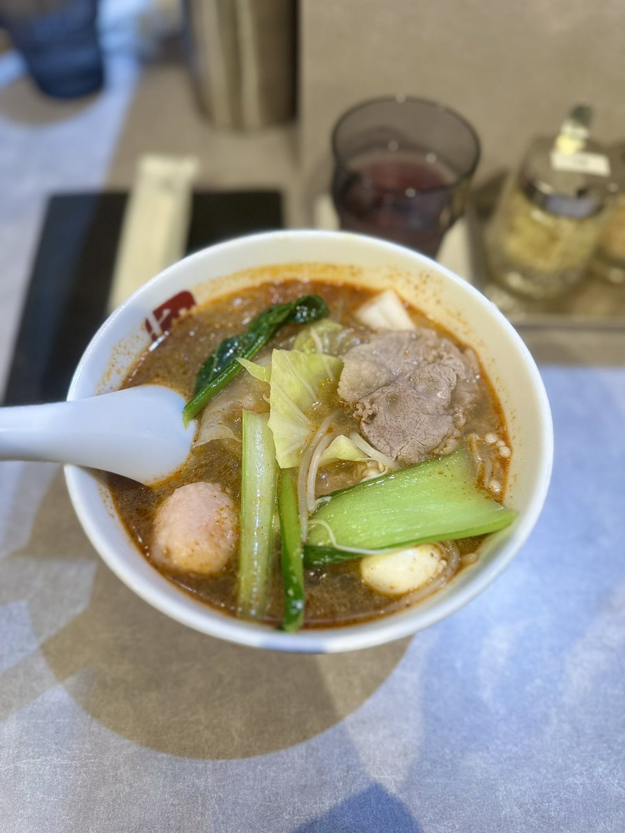 _ILOVEMK_'s tweet photo. 20時間寝て麻辣湯食べて本日終了！
おやすみなさい https://t.co/psfIdoAWwu