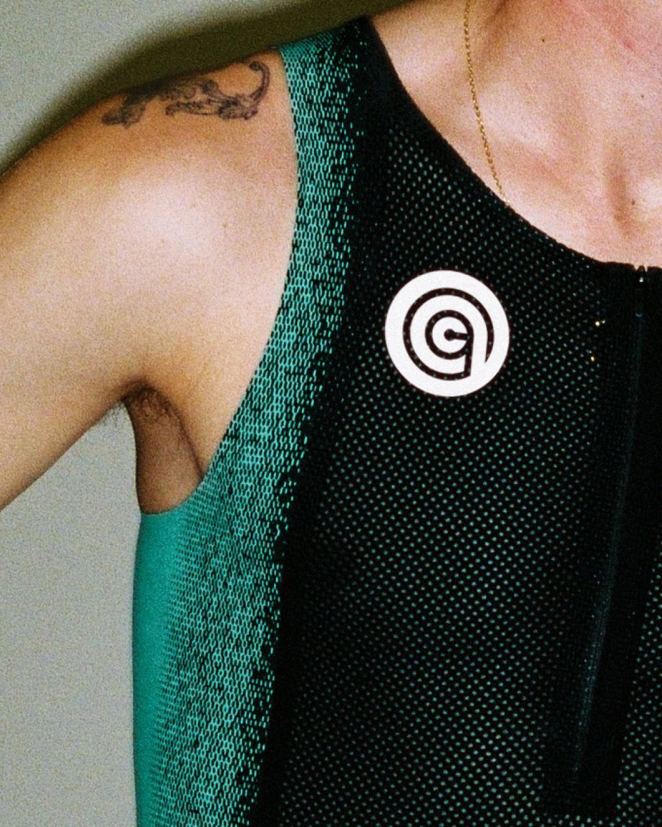 on_running's tweet image. New logo. Same dream. 💭

OAC Global, Europe, and Oceania are rewriting what’s possible in running.

Catch the OAC in action at Penn Relays. New logo drops in Philadelphia today. 💫

#DreamOn #OnAthleticsClub #OAC