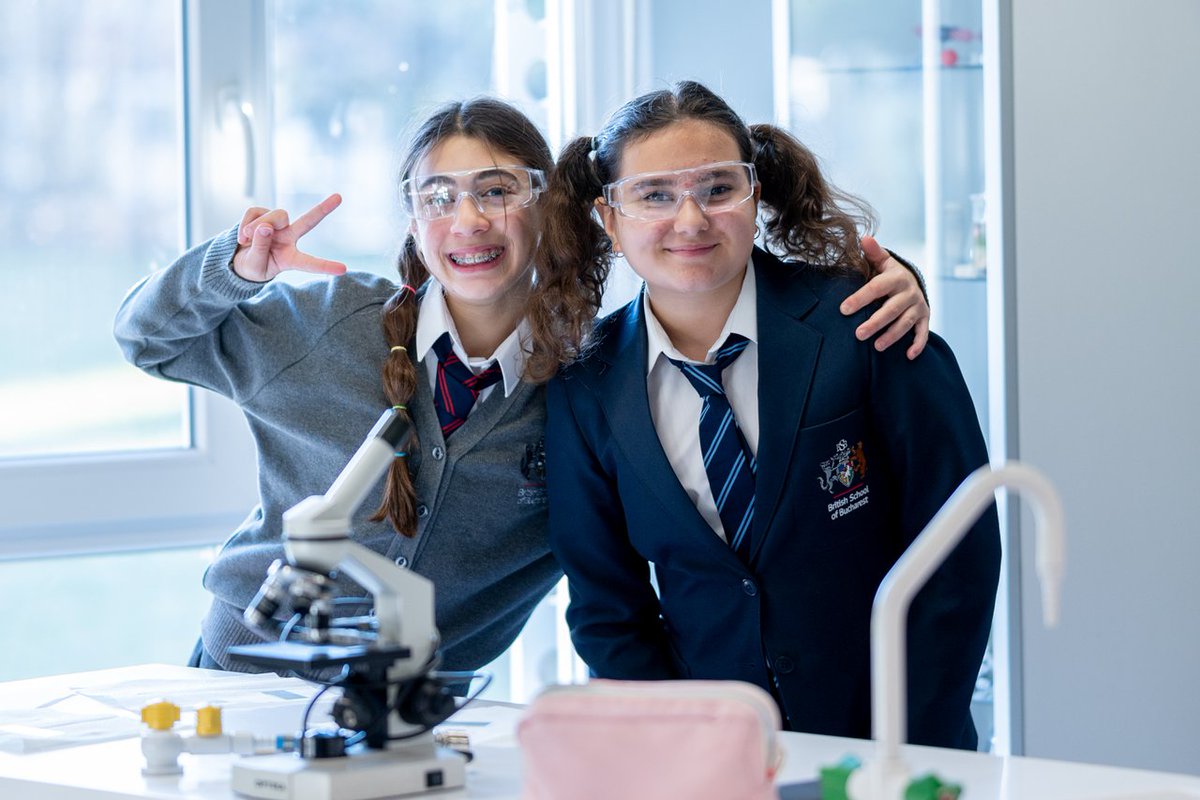 britishschoolro's tweet image. 🔎 A whole new world comes to life when our students look through the microscope! From tiny cells to fascinating structures, every discovery fuels their curiosity and love for Science. 🔬
#BSB #BritishCurriculum #CommittedToExcellence