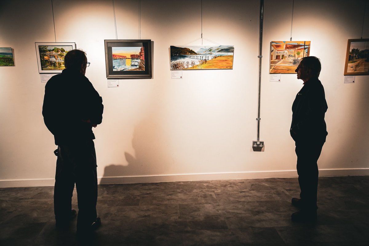 Proud_Sappers's tweet image. 🎨 The Sapper as Artist! 🎨 

#SapperFamily’s own Capt Matt Emery launched his powerful new art exhibition — an exploration of Sapper life and personal stories.

🖌️ On until 11 May 2025 — don’t miss it!
📍 St George&apos;s Art Centre, Gravesend

#SapperSmart #BritishArmy