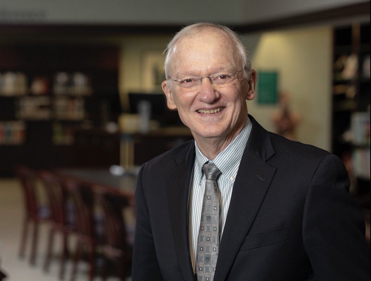 Mayo Clinic Endocrinology (@mayoclinicendo) on Twitter photo This week we lost a pioneer in medicine.
Dr. Steven A. Smith was on staff at #MayoEndo from 1993 to 2020.
From re-imagining diabetes practices to directing the Patient Education Center for 18 years, Dr. Smith exemplified <a href="/MayoClinic/">Mayo Clinic</a> values of humility and compassionate care. This week we lost a pioneer in medicine.
Dr. Steven A. Smith was on staff at #MayoEndo from 1993 to 2020.
From re-imagining diabetes practices to directing the Patient Education Center for 18 years, Dr. Smith exemplified <a href="/MayoClinic/">Mayo Clinic</a> values of humility and compassionate care.