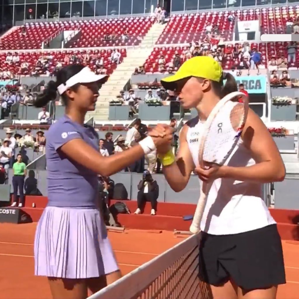 mwisces's tweet image. Despite the loss, Alex Eala deserves a big round of applause. With this match, she continues to inspire so many people, truly a remarkable athlete 🥹👏🏻 #MadridOpen