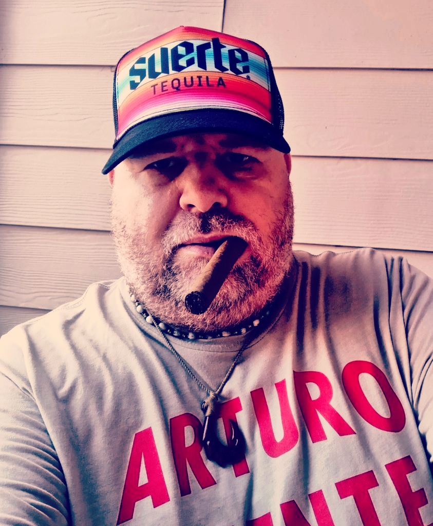 the__ModFather's tweet photo. I'm not saying winning a wsop bracelet for a big score isn't top priority this summer...but beating your close friends out of their hard earned money on a weekly basis playing pool poker & golf has to come in as a very close 2nd. #TheModFather https://t.co/I82Fq1c2uA