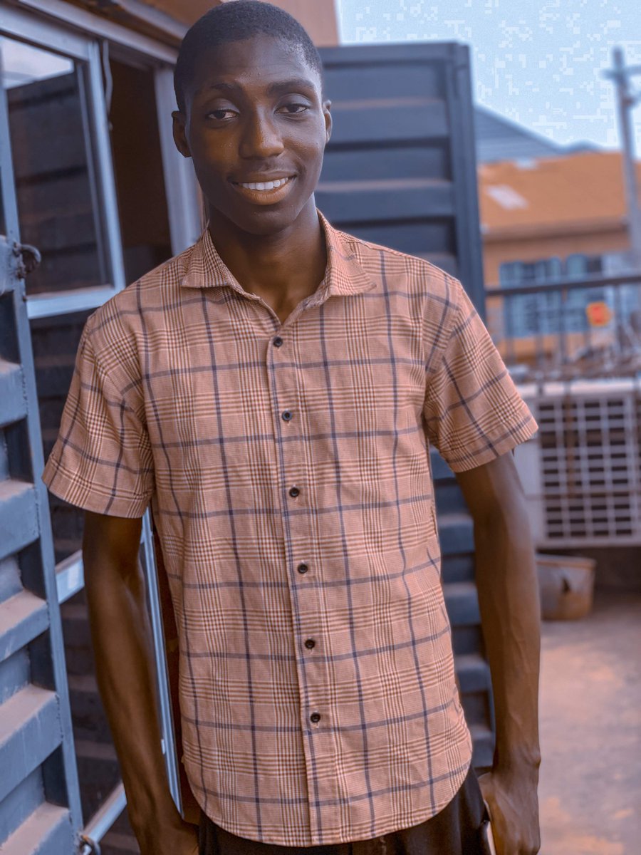 HakeemAyomide4's tweet image. #Trowbackthursday
2022 when I start as a styles 🤭