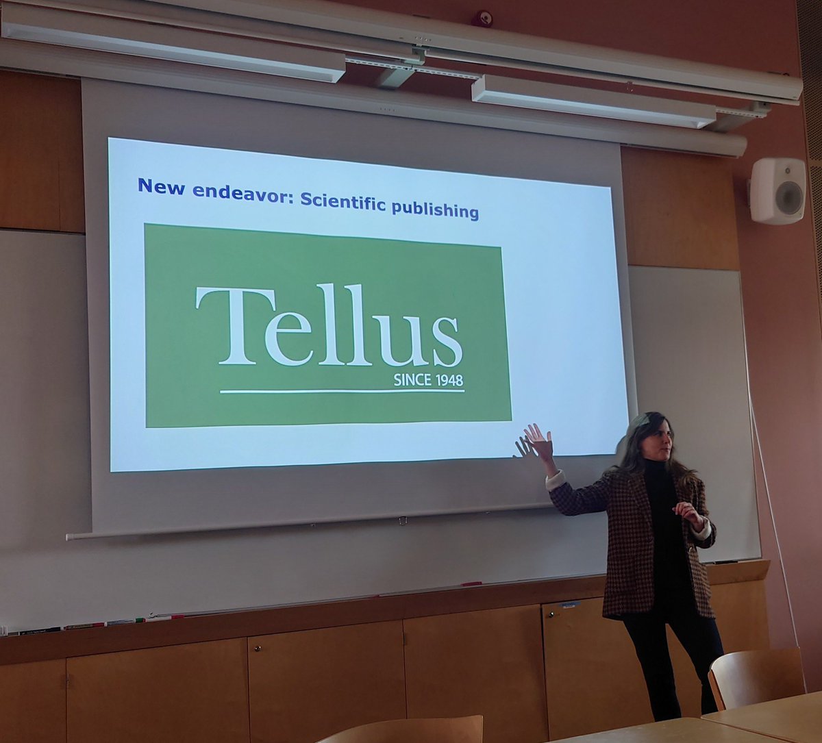 Ilona presenting the Bolin Center <a href="/Stockholm_Uni/">Stockholm University</a> kickoff of marine network