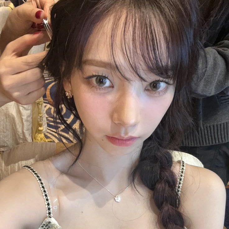 locallybrun's tweet photo. our secret marriage. 
—
a #heartbbongi few tweets au ft. winter, ningning, giselle. https://t.co/dJQGb5n1ZT