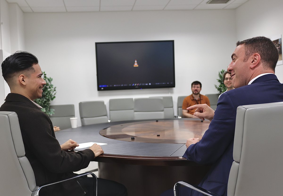 CUNYMed's tweet image. Yesterday, CUNY School of Medicine was honored to welcome NYC Council Member @EricDinowitzNYC, representing the northwest Bronx and Higher Education Committee Chair, to see that we are producing the healthcare professionals New York needs, and whom New Yorkers want to see.
