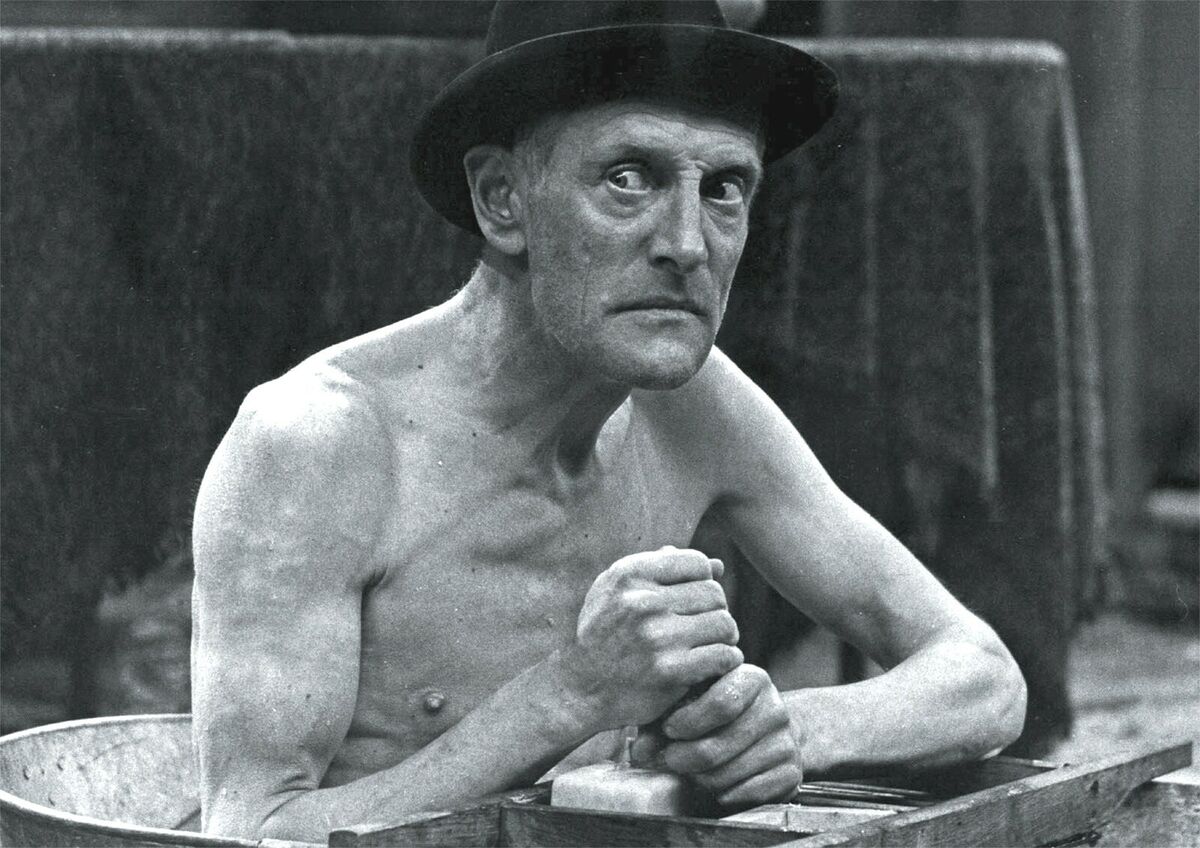 It's 2040, and fifteen years after leaving Leicester, Jamie Vardy is turning out for The Dog &amp; Duck to pay off his wife's legal bills.
