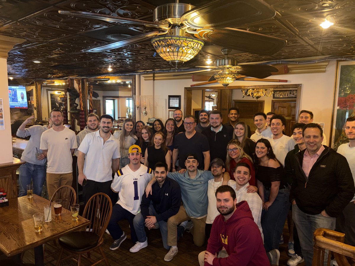 PSP_Sports's tweet photo. Recent PSP happy hours!🎉

#pspsports https://t.co/2VxZFxs92w