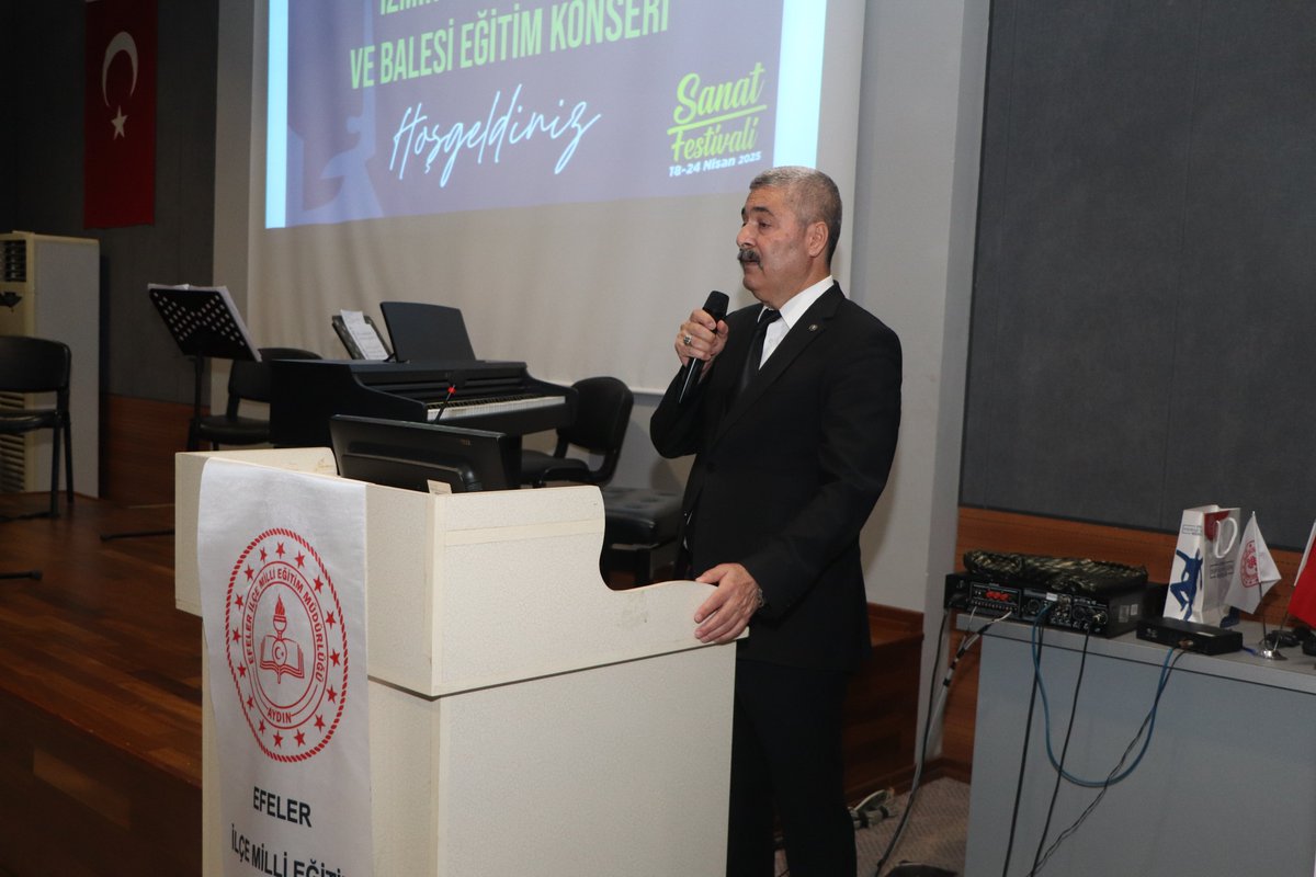 efelerilcemem's tweet photo. İlçe Milli Eğitim Müdürümüz Sn Hakan ÖZCAN’ın katılımlarıyla, Efeler İlçe Milli Eğitim Müdürlüğü Müzik ve Sanat Akademisi tarafından Sanat Festivali kapsamında düzenlenen İzmir Devlet Opera ve Balesi Eğitim Konseri başarıyla gerçekleştirilmiştir. @tcmeb  @ekicis20  @hakanozcan65 https://t.co/koUw6r8xFu