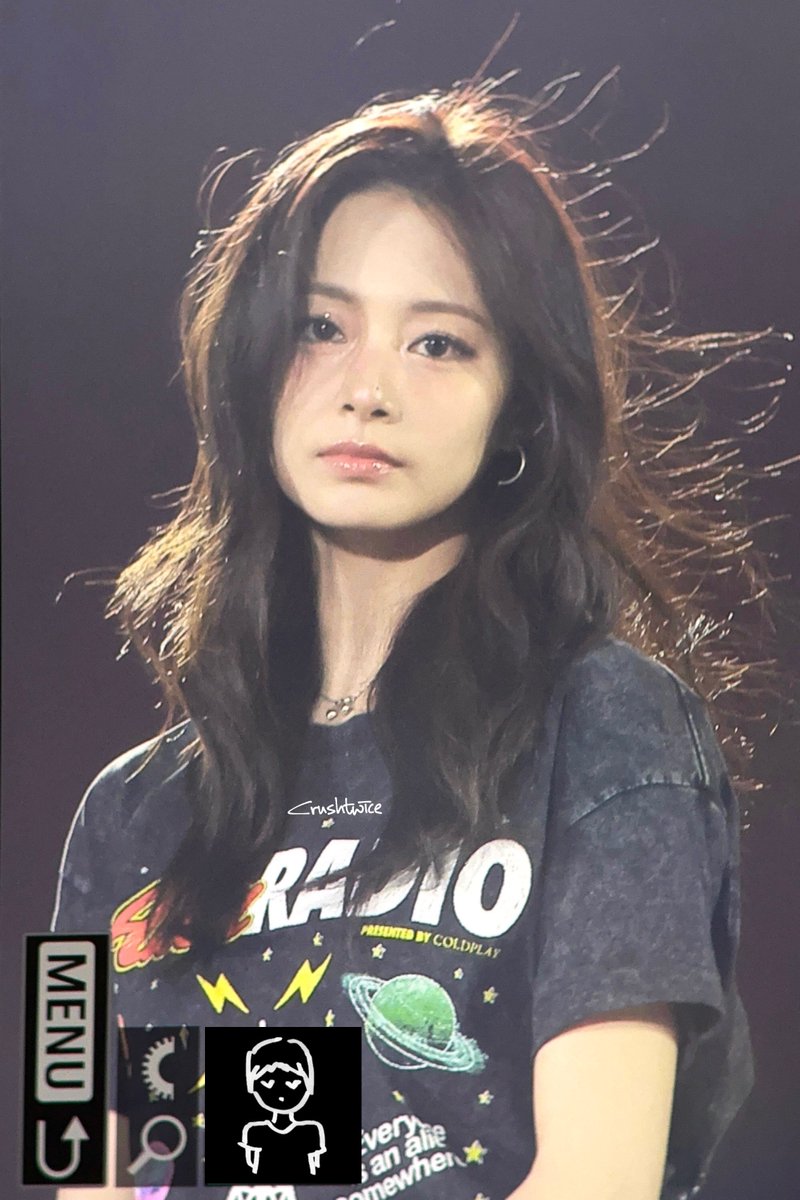 crushtwice's tweet photo. 250424 PRE
❤️🖤💙🧡
#쯔위 #트와이스 #TZUYU #TWICE #쯔버블 https://t.co/RfJ0L6OXUb