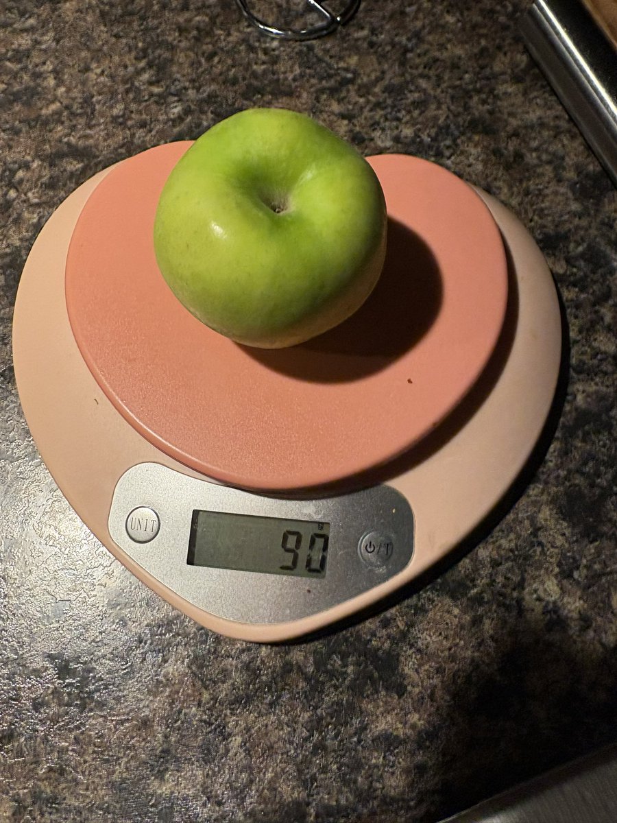 I love perfectly sized apples