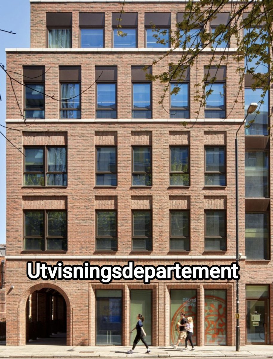 Sverige behöver en myndighet som sätter fart på utvisningar av de som inte ska vara här och de gängkriminella.
Sätt fart!!!!