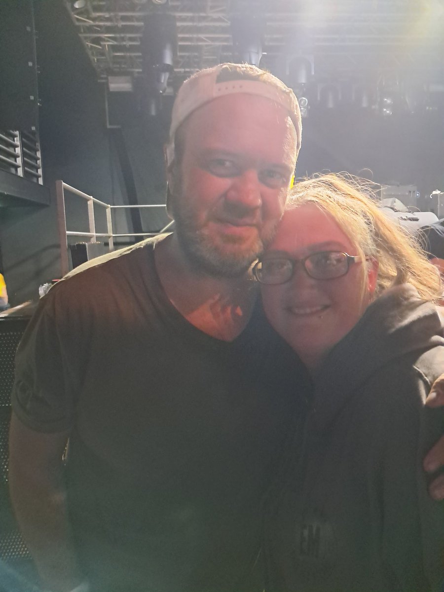 now_allan's tweet photo. Chuffed to see these lovely guys again in Edinburgh โค๏ธ @elliotminor - still rocking it ๐ธ #elliotminor https://t.co/UAkqhGKXL6