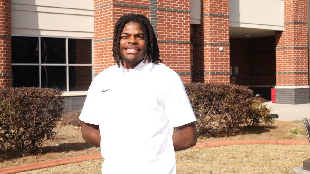 The Senior Spotlight: Class of 2025 is live! Over the next few weeks, we’ll celebrate outstanding seniors from across Fulton County Schools. This week, meet:

✨ Banneker HS - Lashawn Stuckey

Watch Now&gt;&gt;&gt; fultonschools.org/SeniorSpotlight

#FCSSeniorSpotlight #FCSAchieve #FCSnews