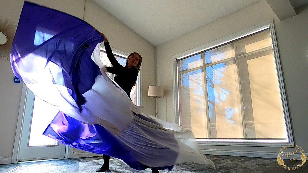 pk_marta89's tweet photo. Let my worship be a pleasing offering to You, one that brings joy to Your heart and draws others closer to You. 🙏
#worshipjesuswithflags #calledtoflag #worshipflags #PraiseAndPrayer #buildmylife #silkflags #IntercessoryPrayer #dancingforJesus #banner #praiseandworship https://t.co/aLwwd7f7Jz