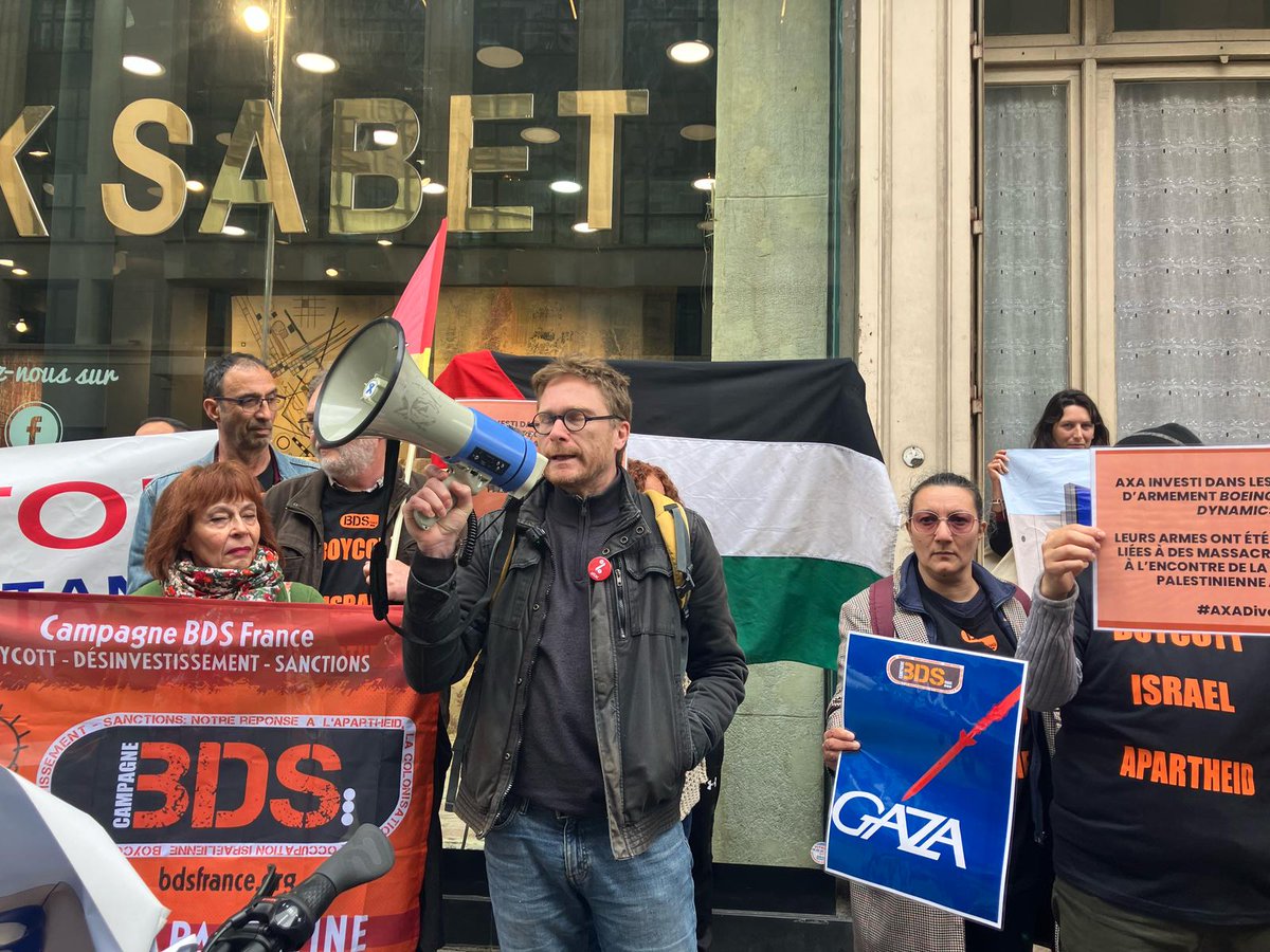 Campagnebds's tweet photo. #BoycottAXA https://t.co/ocqUGyRCUZ
