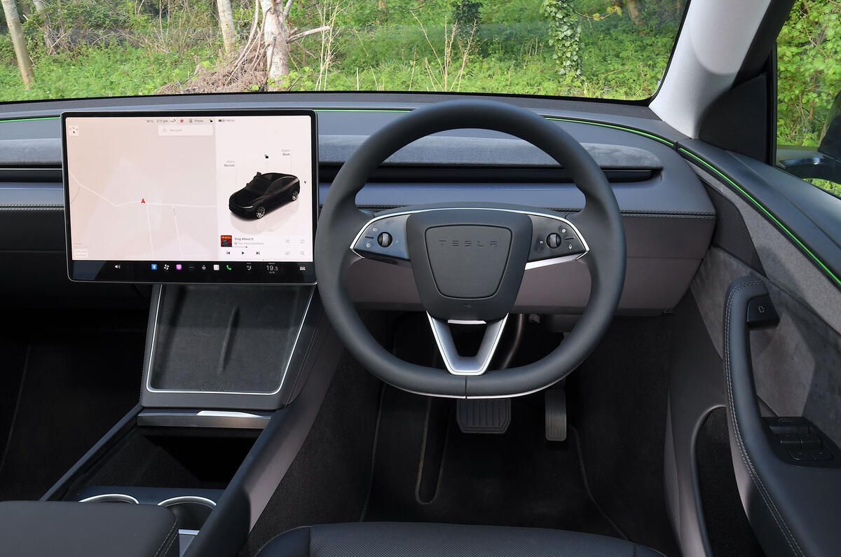 autocar's tweet image. REVIEW: Tesla's big-selling Model Y has been given a huge update - are we onto a new world-beater? buff.ly/Ecvq5zM