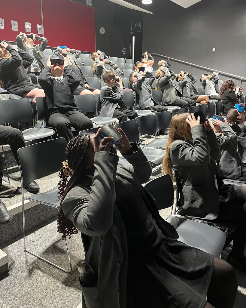 NLLAcademy's tweet image. Students in Year 7 have today been enjoying a thrilling solar expedition in their virtual reality workshops!

#virtualreality #immersivelearningexperiences #keystagethree #year7 #technology #digitalliteracy #believeandachieve