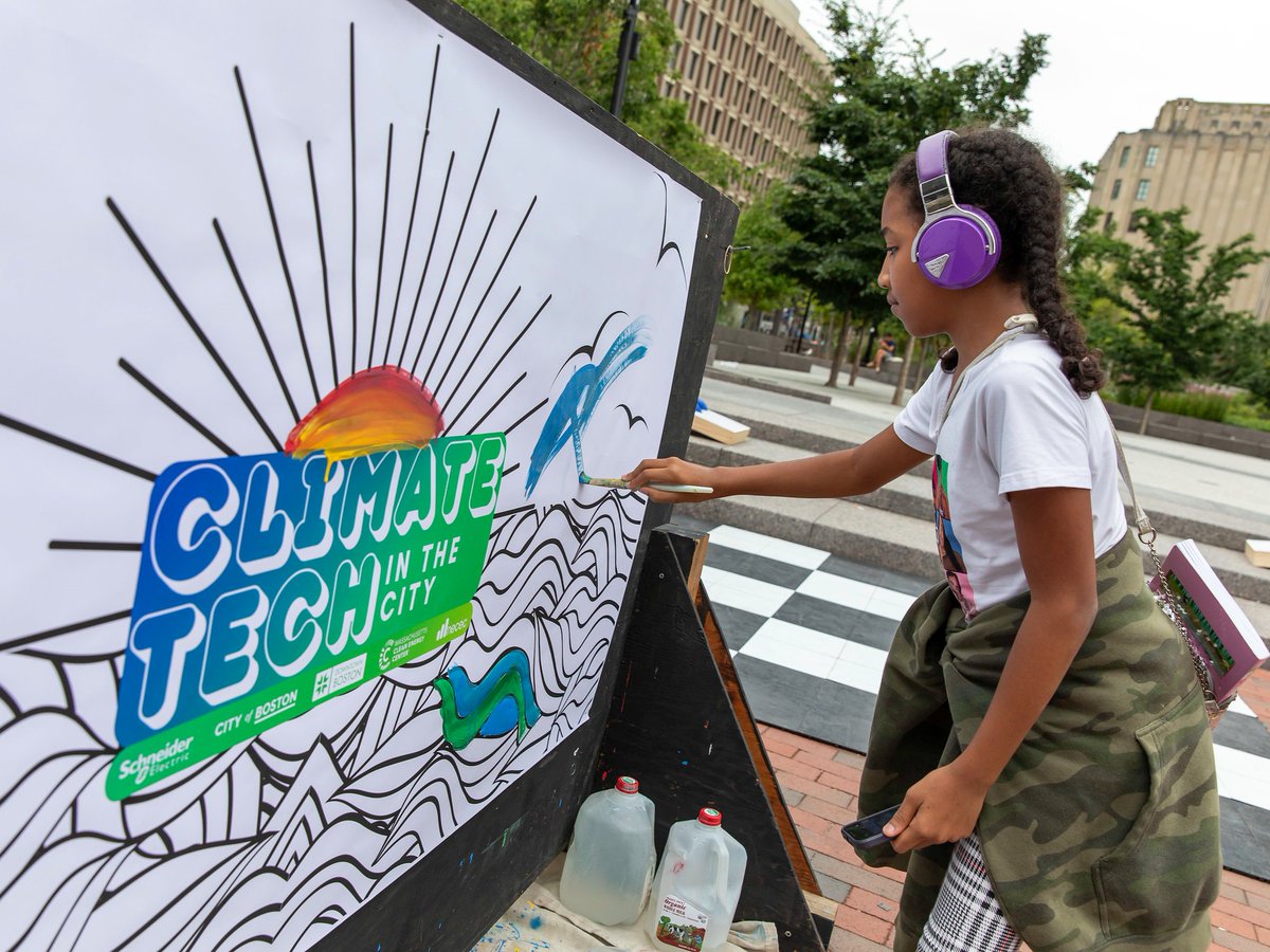 Join us for Climate Tech On The Plaza on Wednesday, April 30. It's a vibrant outdoor event showcasing why Boston possesses one of the country's most robust climate tech clusters — you don't want to miss it!

boston.gov/climate-tech