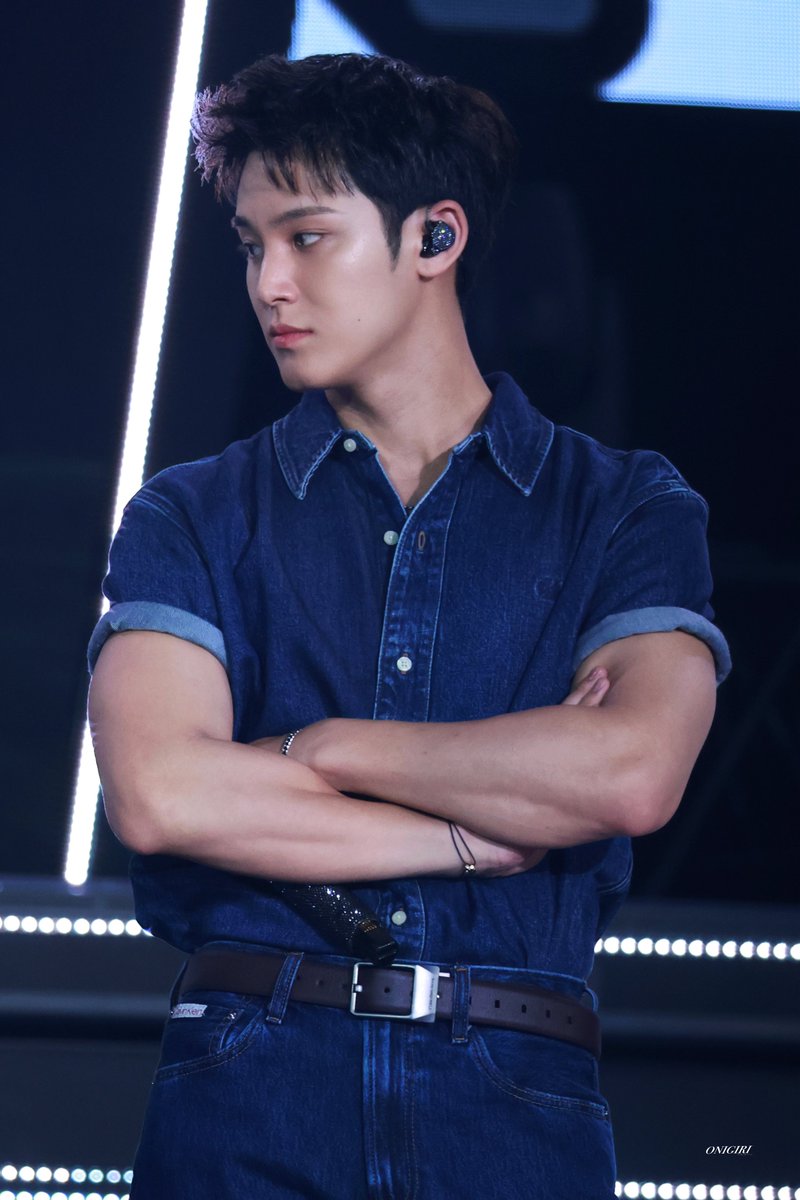 _oni9iri's tweet image. 250424 HOLIDAY ๅคง้ชD1
#๋ฏผ๊ท #mingyu #ใใณใฎใฅ
#seventeen #์ธ๋ธํด