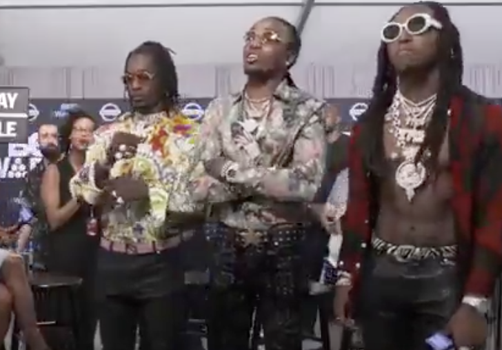 <a href="/Beardedxxxx/">Bearded</a> migos stood up like the god damn power rangers 🤣