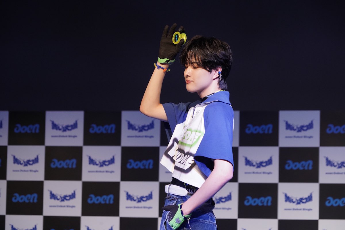 aoen 優樹 YUJU チェキ 応援HIGH オウハイ SCawaiiエスカワ 優樹（YUJU）／ ✍️HYBEが手がけるJ-POPボーイズグループ・aoen 記者