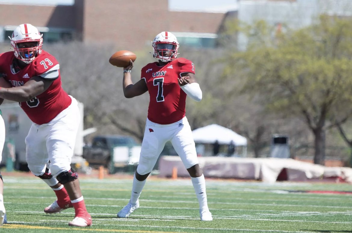 Firstdown_XO’s tweet media