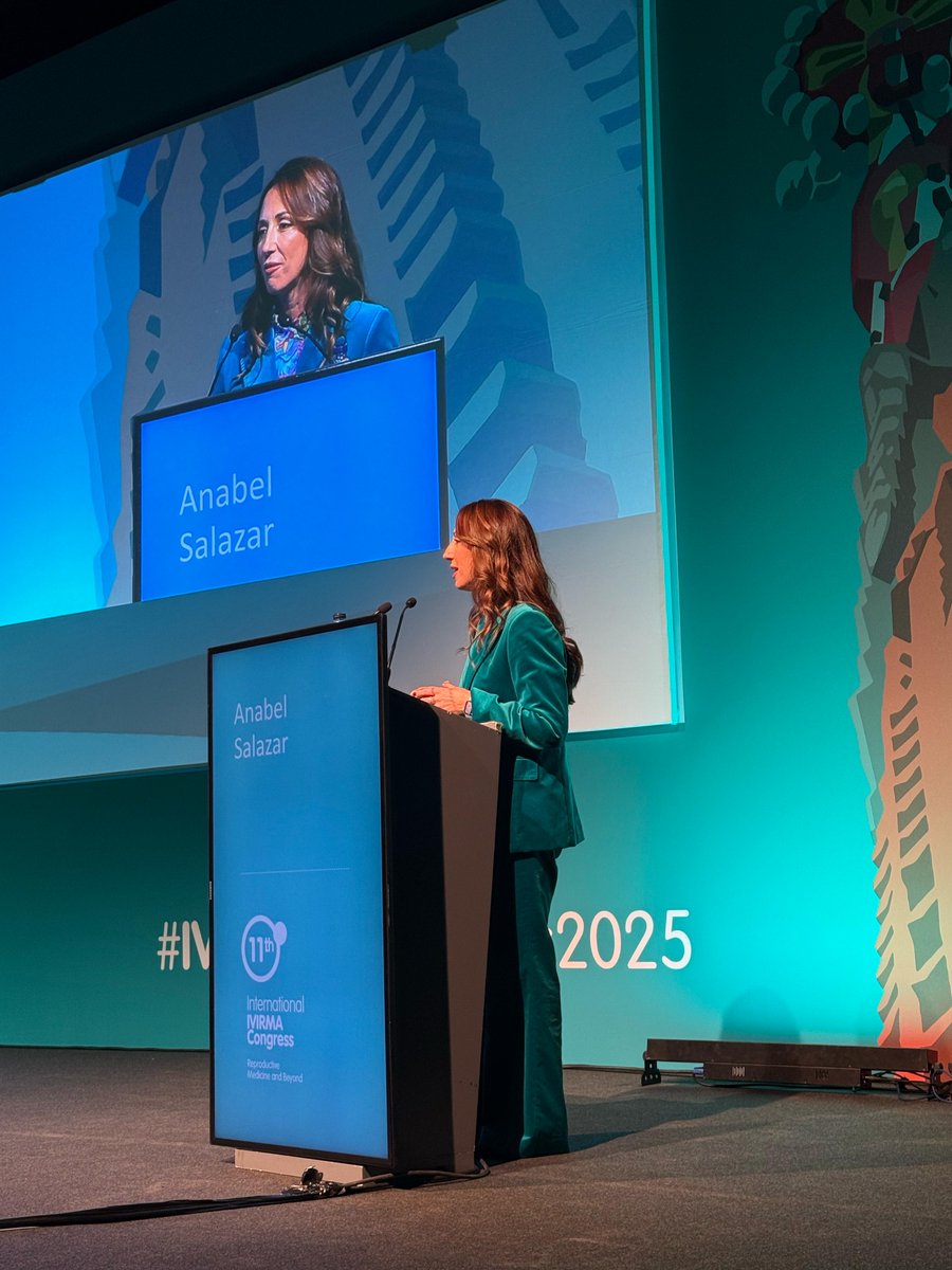 La Dra. Anabel Salazar en su ponencia sobre la transferencia de embriones en ciclo natural.
#IVIRMACongress2025 <a href="/IVIRMAGlobalEdu/">IVIRMAGlobalEducation</a>