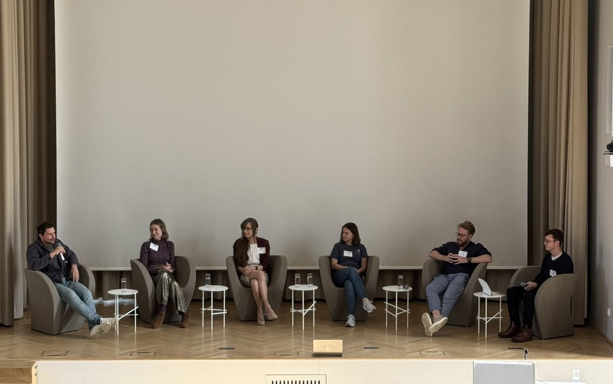 Jens Eisert (@jenseisert) on Twitter photo The industry panel at #QCTiP2025, featuring Fedor Simkovic (<a href="/meetIQM/">IQM Quantum Computers</a>), Thomas O’Brien (<a href="/GoogleQuantumAI/">Google Quantum AI</a>), <a href="/HyperboIeva/">ieva</a> (<a href="/PhasecraftLtd/">Phasecraft</a>), Ophelia Crawford (<a href="/RiverLane_io/">Riverlane</a>), and <a href="/CoralWestoby/">Coral</a> (<a href="/NuQuantumLtd/">Nu Quantum</a>), moderated by <a href="/gregswhitenoise/">Gregory White</a>. The industry panel at #QCTiP2025, featuring Fedor Simkovic (<a href="/meetIQM/">IQM Quantum Computers</a>), Thomas O’Brien (<a href="/GoogleQuantumAI/">Google Quantum AI</a>), <a href="/HyperboIeva/">ieva</a> (<a href="/PhasecraftLtd/">Phasecraft</a>), Ophelia Crawford (<a href="/RiverLane_io/">Riverlane</a>), and <a href="/CoralWestoby/">Coral</a> (<a href="/NuQuantumLtd/">Nu Quantum</a>), moderated by <a href="/gregswhitenoise/">Gregory White</a>.