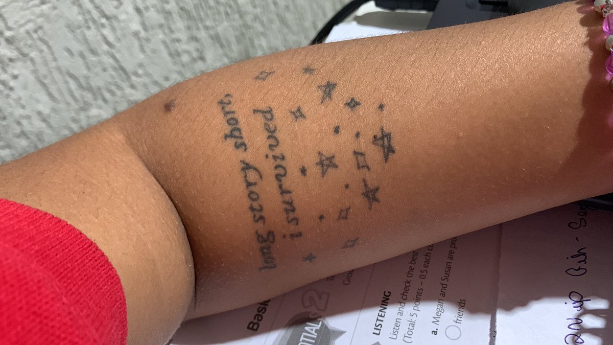 folklover91's tweet photo. eu tenho meio que uma tradição
tenho (e farei) tatuagens de todos os shows internacionais que fui, que eram o meu sonho ir
ja tenho da taylor e louis, faltam agora olivia rodrigo e skz 🥹 https://t.co/GR6LTynkIr