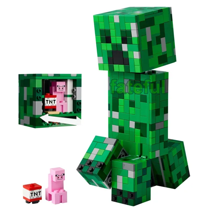 New creeper lego set with a pig inside that has a creeper model which how they looked like when they were first added