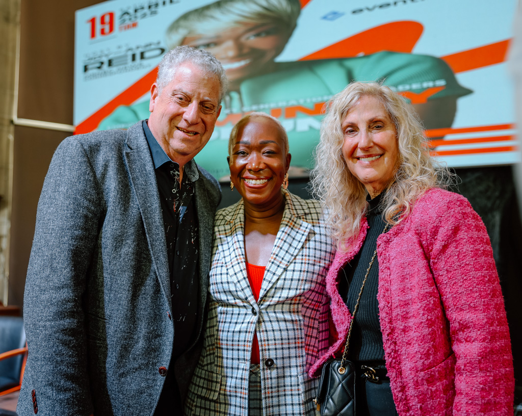 GoodmanAcker's tweet photo. Honored and proud! Our founder Barry Goodman received the Jessie P. Slaton Award from the Detroit Association of Black Organizations at the 46th Annual State of the Race. His commitment to justice and equity inspires us every day! https://t.co/RODVpShEgm