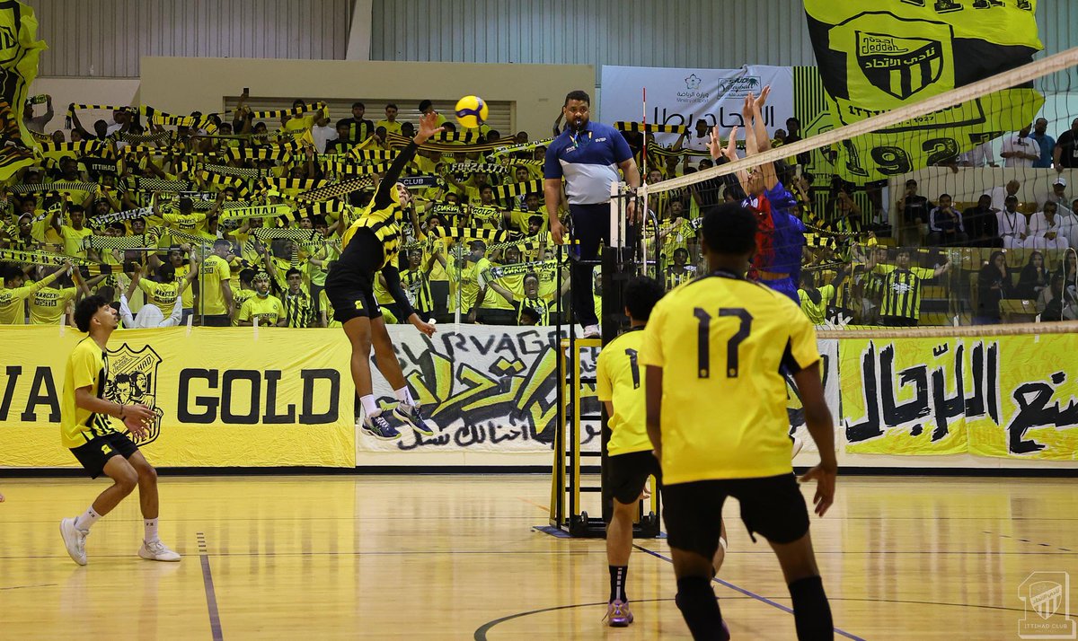 ittihad_cn's tweet photo. 📸| من مواجهة التتويج لأبطال الدوري الممتاز لكرة الطائرة 🏐🏆 https://t.co/NSmmmchnVr