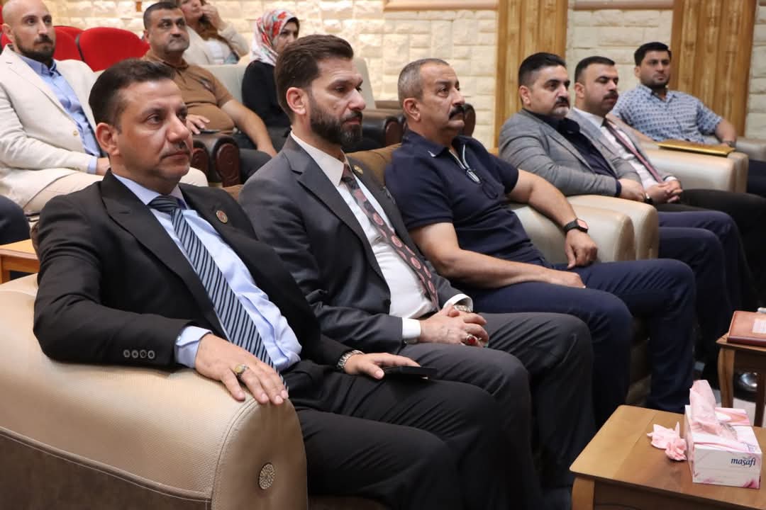 من جامعة كركوك ..
مختصون يدعون إلى تطوير الواقع الإعلامي والاتصال الحكومي وتعزيز المحتوى الرقمي 

دعا مختصون من امانة العامة لمجلس الوزراء ووزارة التعليم العالي وجامعة كركوك إلى تطوير الواقع الإعلامي والاتصال الحكومي وتعزيز قدرات المؤسسات بما يواكب التحولات الرقمية.