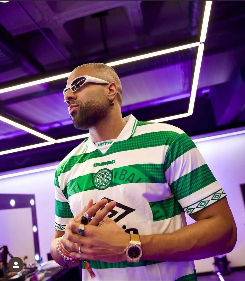 Hazardjersey10's tweet photo. Celtic Home Kit For 1997/99 Season
Available In All Sizes 

📦🛍️280gh

Kindly Call Or WhatsApp +233248662952 https://t.co/XQBnbglPjY