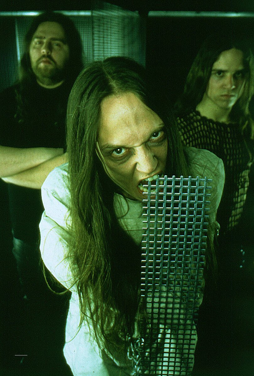 Hypocrisy tweet media