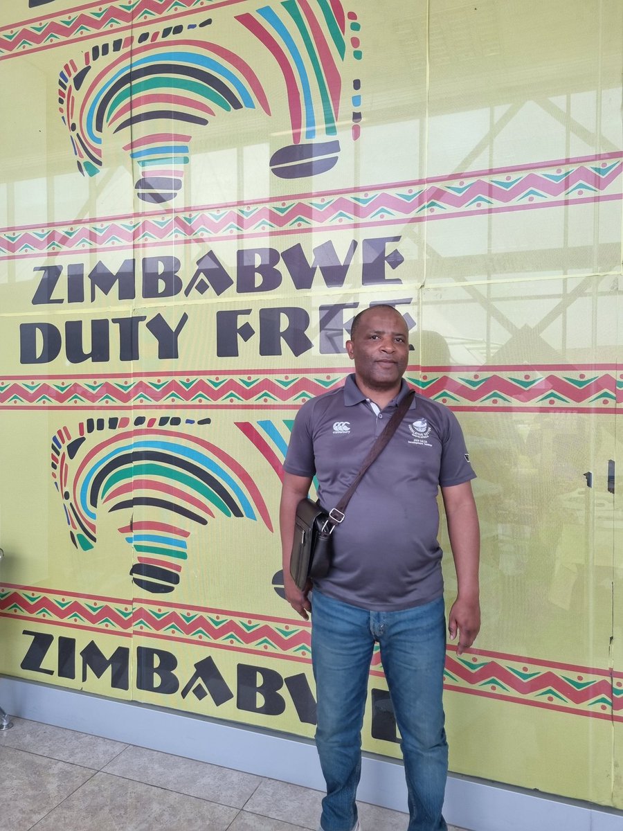 bdaza1's tweet photo. Trip to Victoria falls in Zimbabwe https://t.co/tVGTnC7dn9