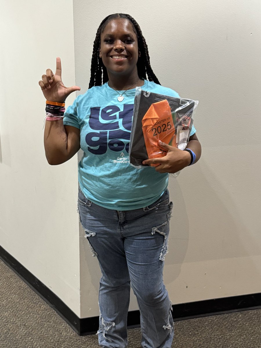Kirsten Jett (@jettkirsten) on Twitter photo Cap and gown distribution for the class of 2025! <a href="/WEBO_Tigers/">Lancaster High School</a> #CountdowntoMay20 Cap and gown distribution for the class of 2025! <a href="/WEBO_Tigers/">Lancaster High School</a> #CountdowntoMay20