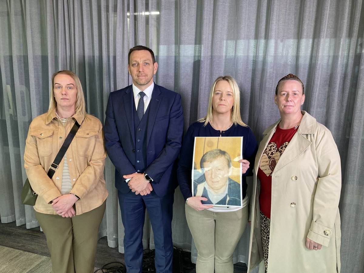 OMuirighSols's tweet image. O’Hara family statement re: damning Police Ombudsman findings into RUC investigation of the murder of John O’Hara👇