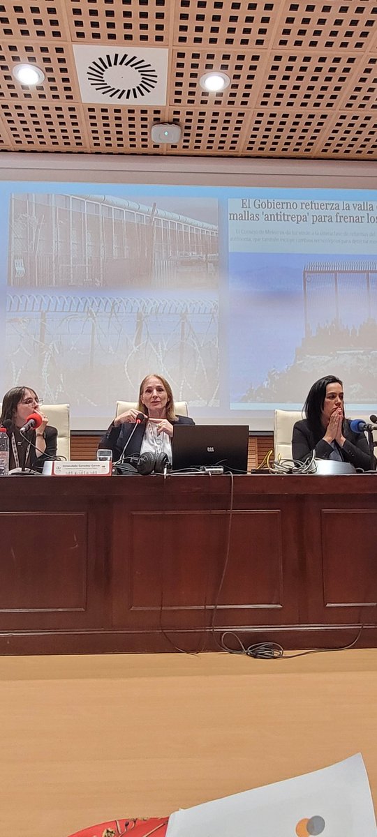 Volvemos con la Mesa Redonda 2:  Mujeres Migrantes: Retos y realidades en la frontera sur.